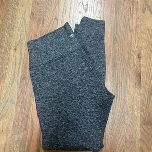COPY - Lululemon grey leggings